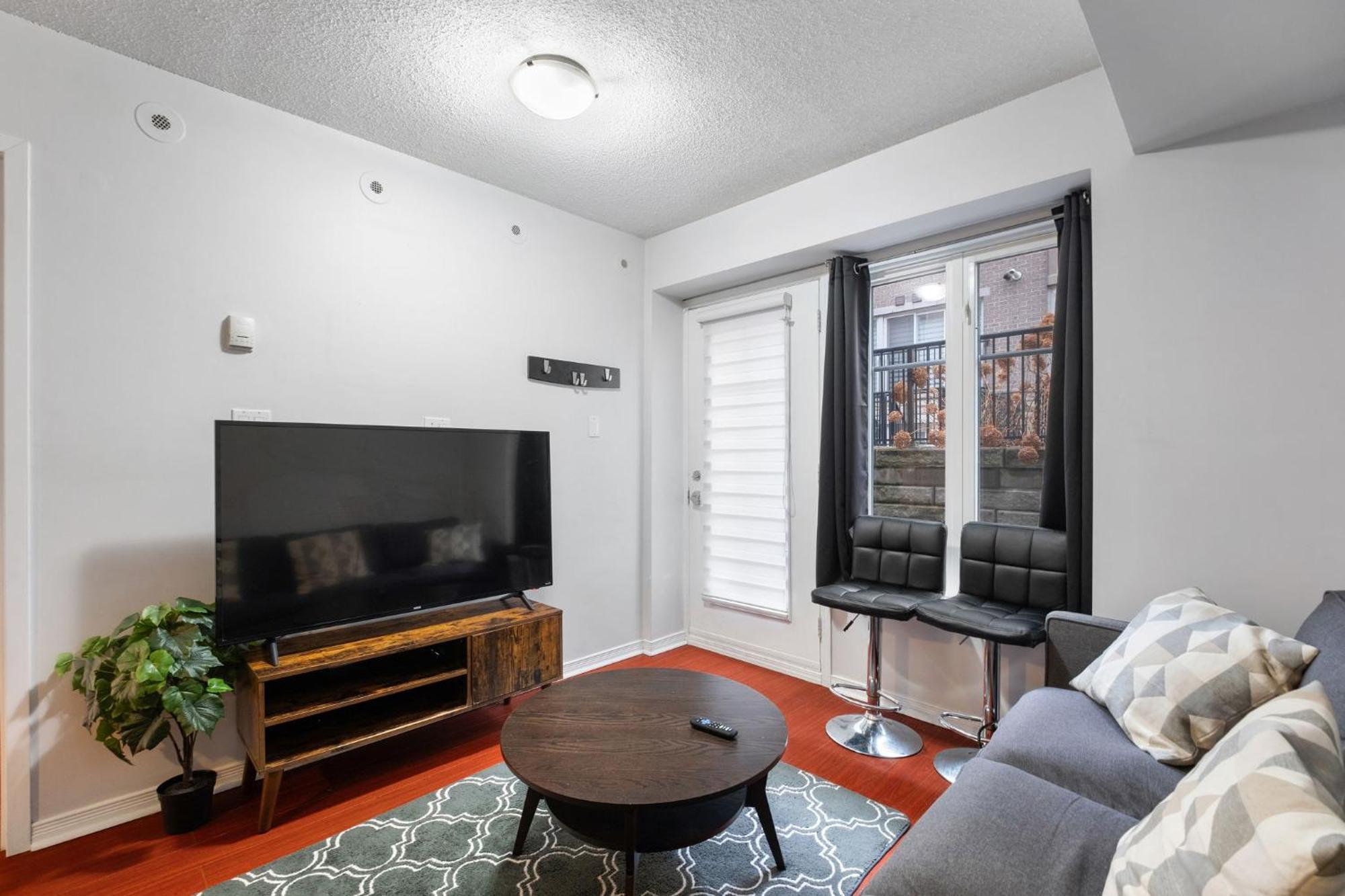Liberty Village Townhouse Toronto Exterior foto
